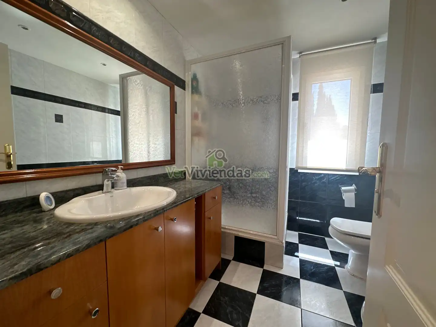 Houses for sale in Via Alemana, 15, Pallejà
