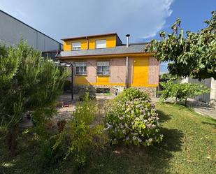 Exterior view of House or chalet for sale in Ponferrada  with Terrace