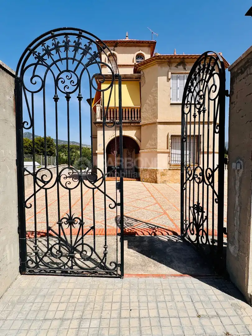Casa o xalet en venda en Cocentaina amb Aire condicionat, Jardí privat i Terrassa
