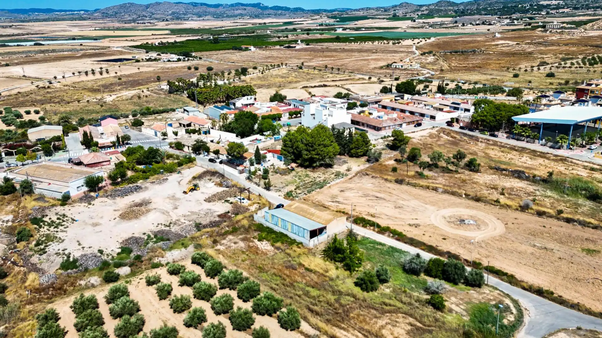 Vista exterior de Nave industrial en venta en Murcia