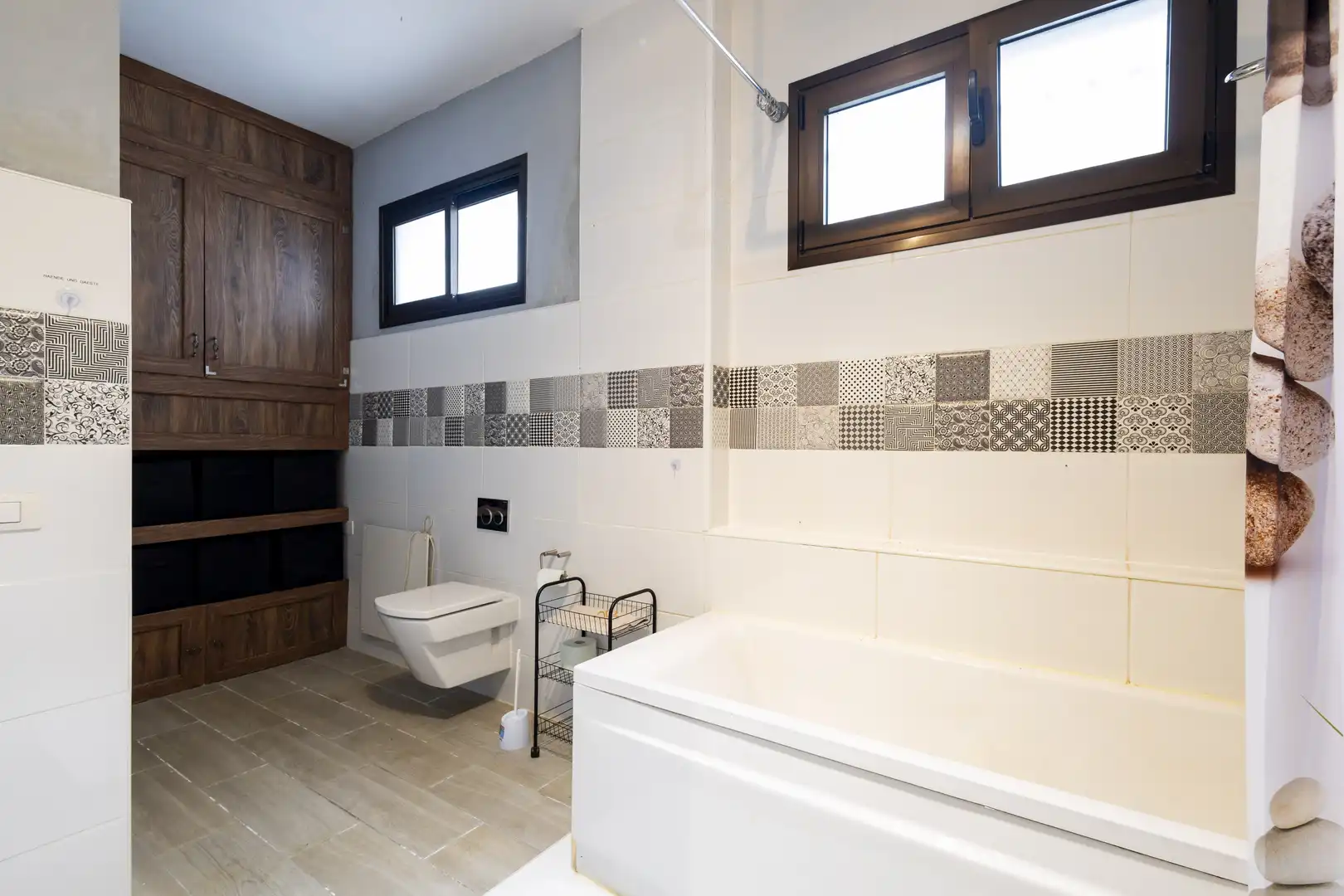 Bathroom of Houses for sale in Los Realejos  with Private garden, Terrace and Storage room