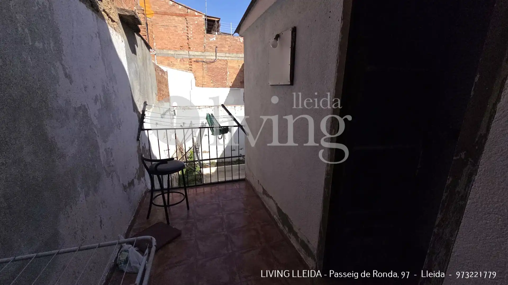 Vista exterior de Casa adosada en venta en Albatàrrec con Calefacción, Terraza y Trastero