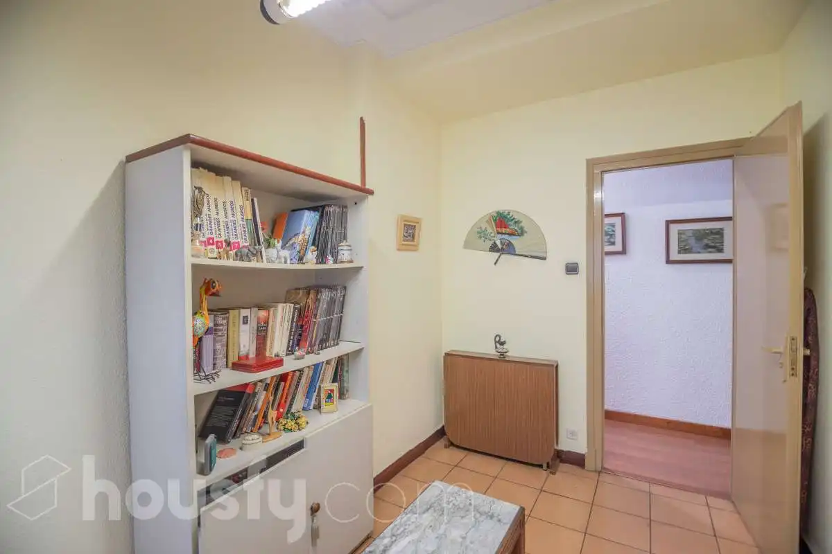 Flat for sale in Zaragoza