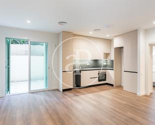 Flat to rent in Carrer de Sant Feliu de Guíxols, Sants-Badal