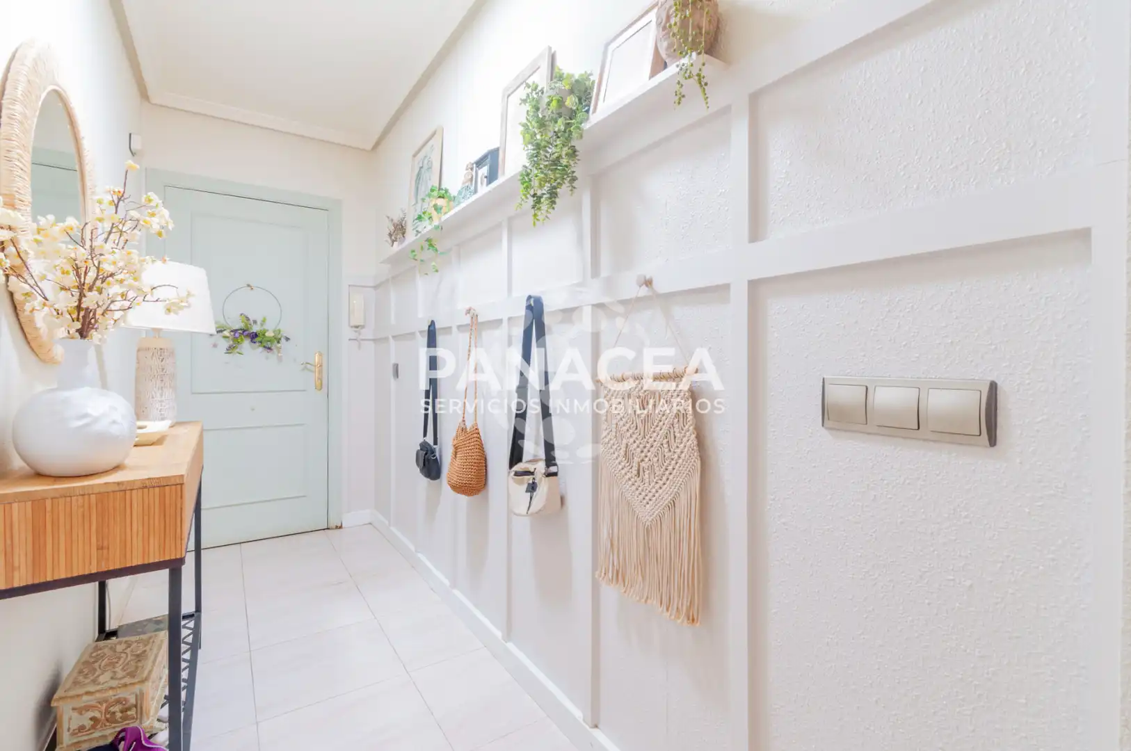 Wohnung zum Verkauf in Roquetas de Mar mit Möbliert, Ofen und Mikrowelle