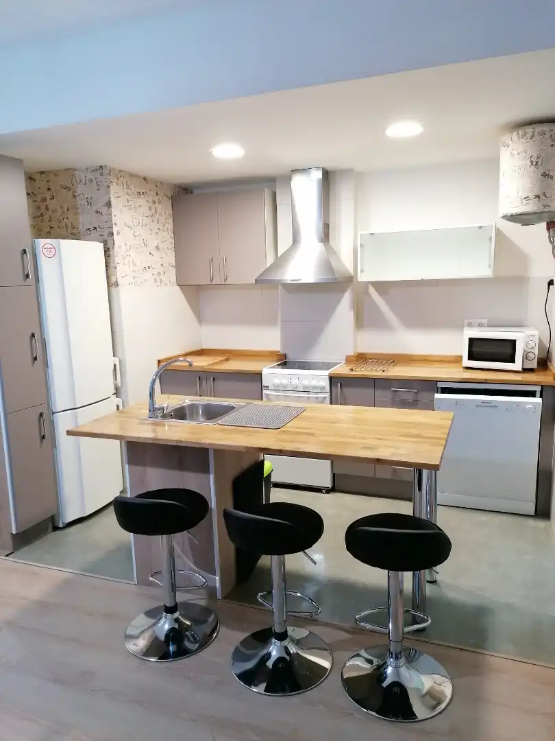 Cocina de Piso de alquiler en Zaragoza con Calefacción, Parquet y Amueblado