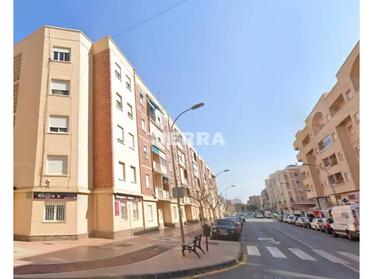 Flat for sale in Calle CL RAMON Y CAJAL, imagen 3
