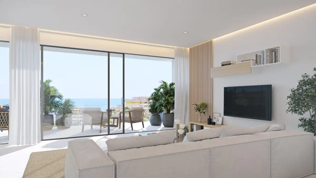 Sala d'estar de Casa o xalet en venda en Fuengirola amb Aire condicionat, Jardí privat i Terrassa