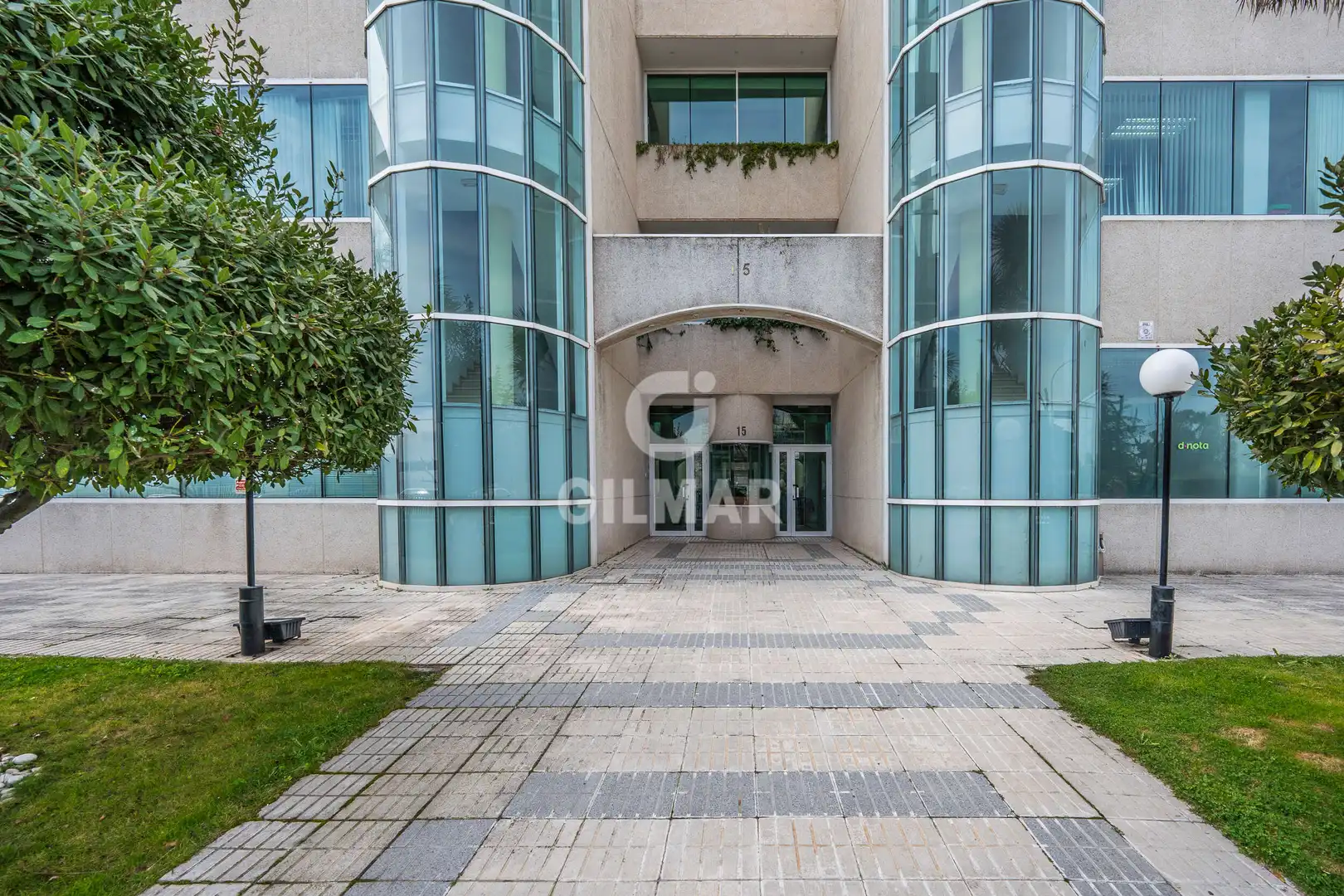 Exterior view of Office for sale in Tres Cantos