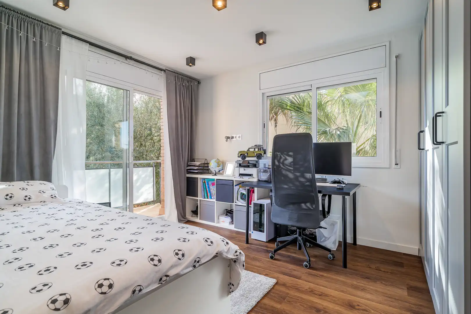 Bedroom of Detached homes for sale in Calafell  with Air Conditioner, Private garden and Terrace