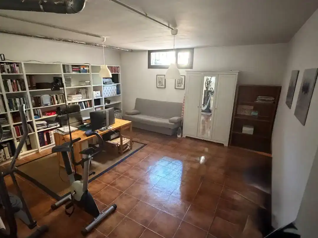 Casa o xalet en venda en Trescasas amb Jardí privat
