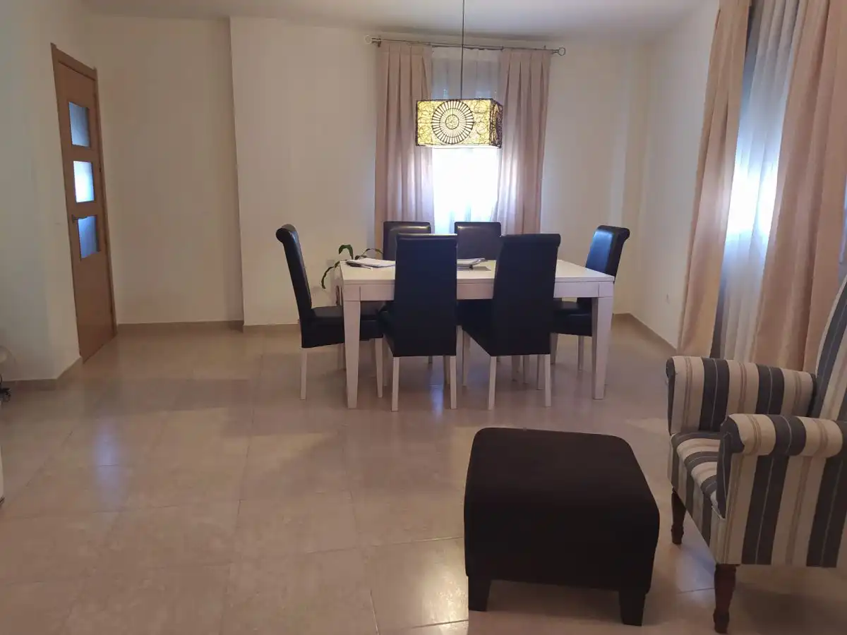 Menjador de Casa o xalet en venda en Badajoz amb Aire condicionat, Terrassa i Traster