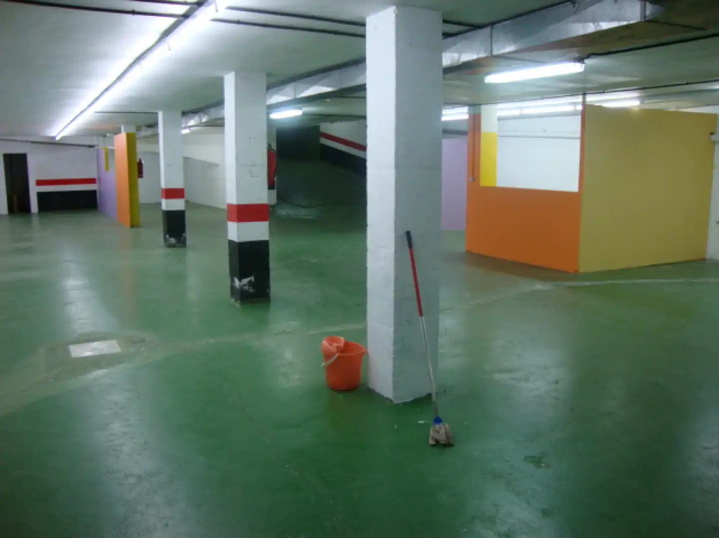 Parking de Local de alquiler en  Logroño