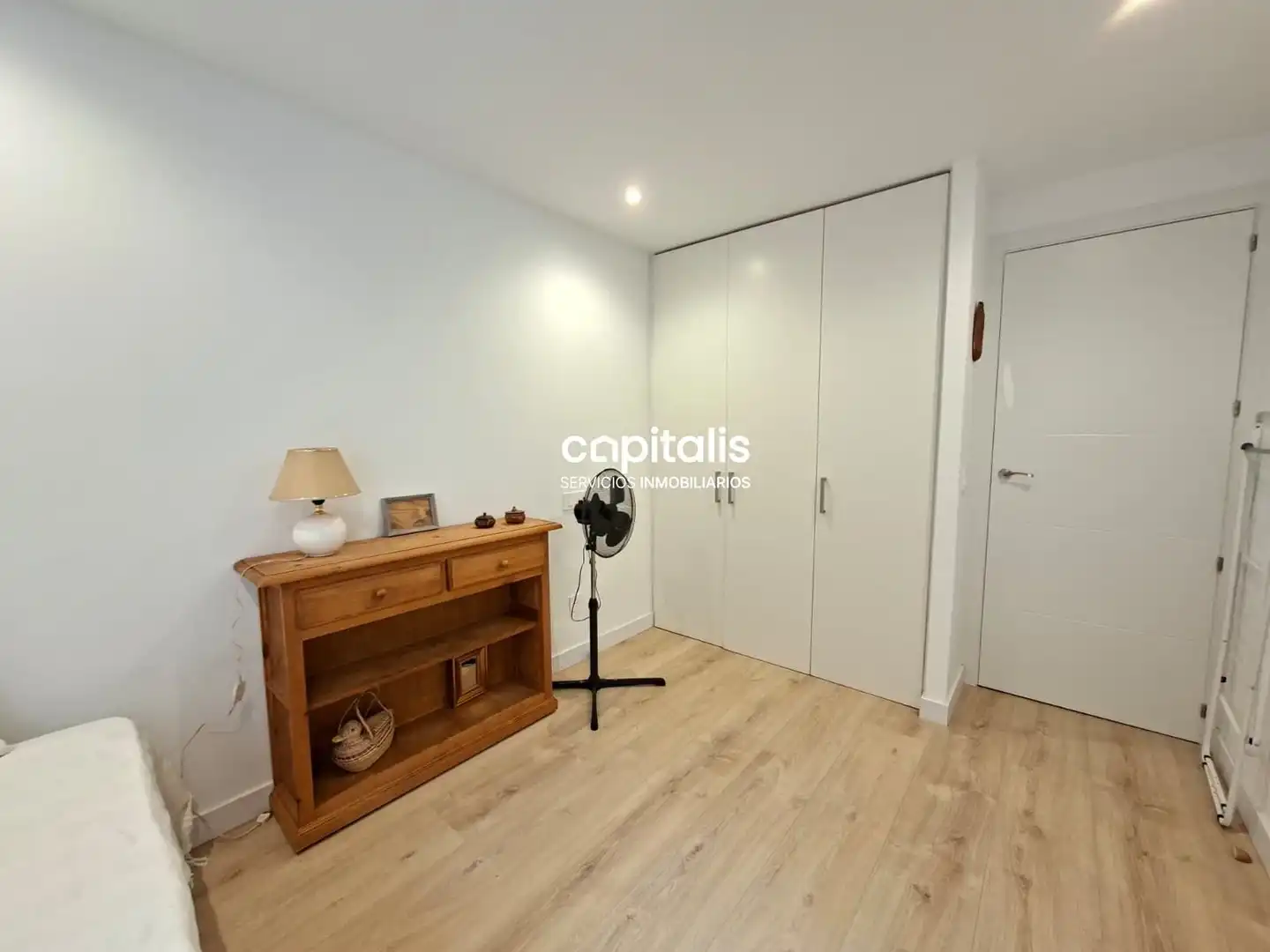 Bedroom of Flat for rent in Madrid  with Air Conditioner, Heating and Furnished