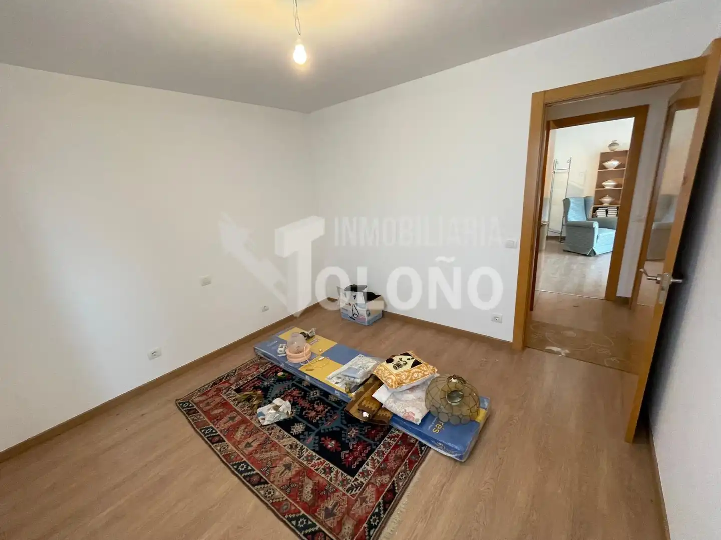 Sala d'estar de Dúplex en venda en Zarratón amb Calefacció, Parquet i Traster