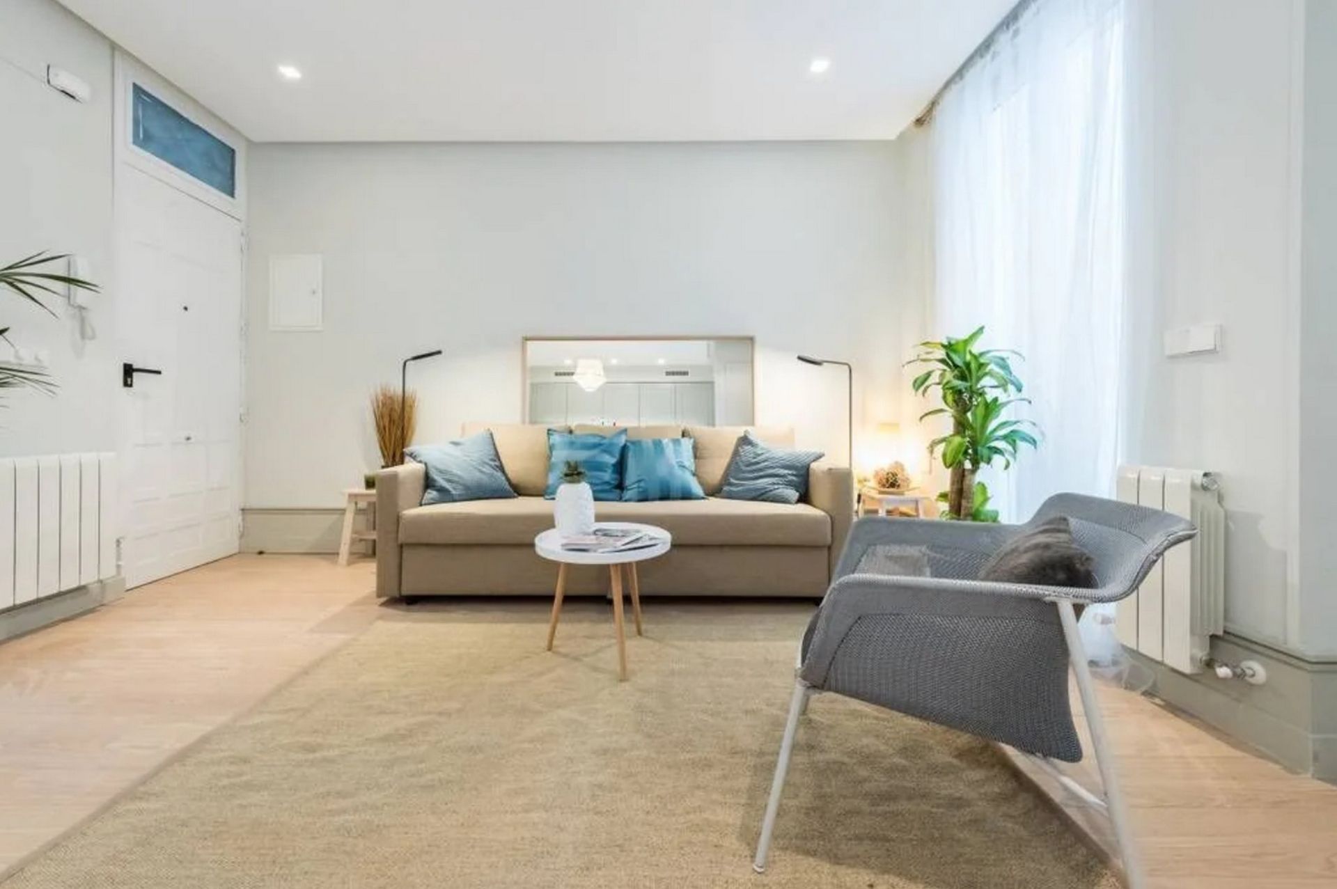 Living room of Flat to rent in Leganés  with Air Conditioner, Furnished and TV