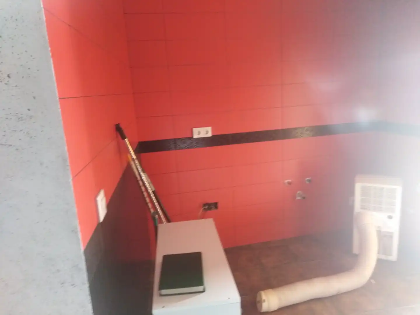 Bany de Casa o xalet en venda en Luciana amb Aire condicionat, Traster i Moblat