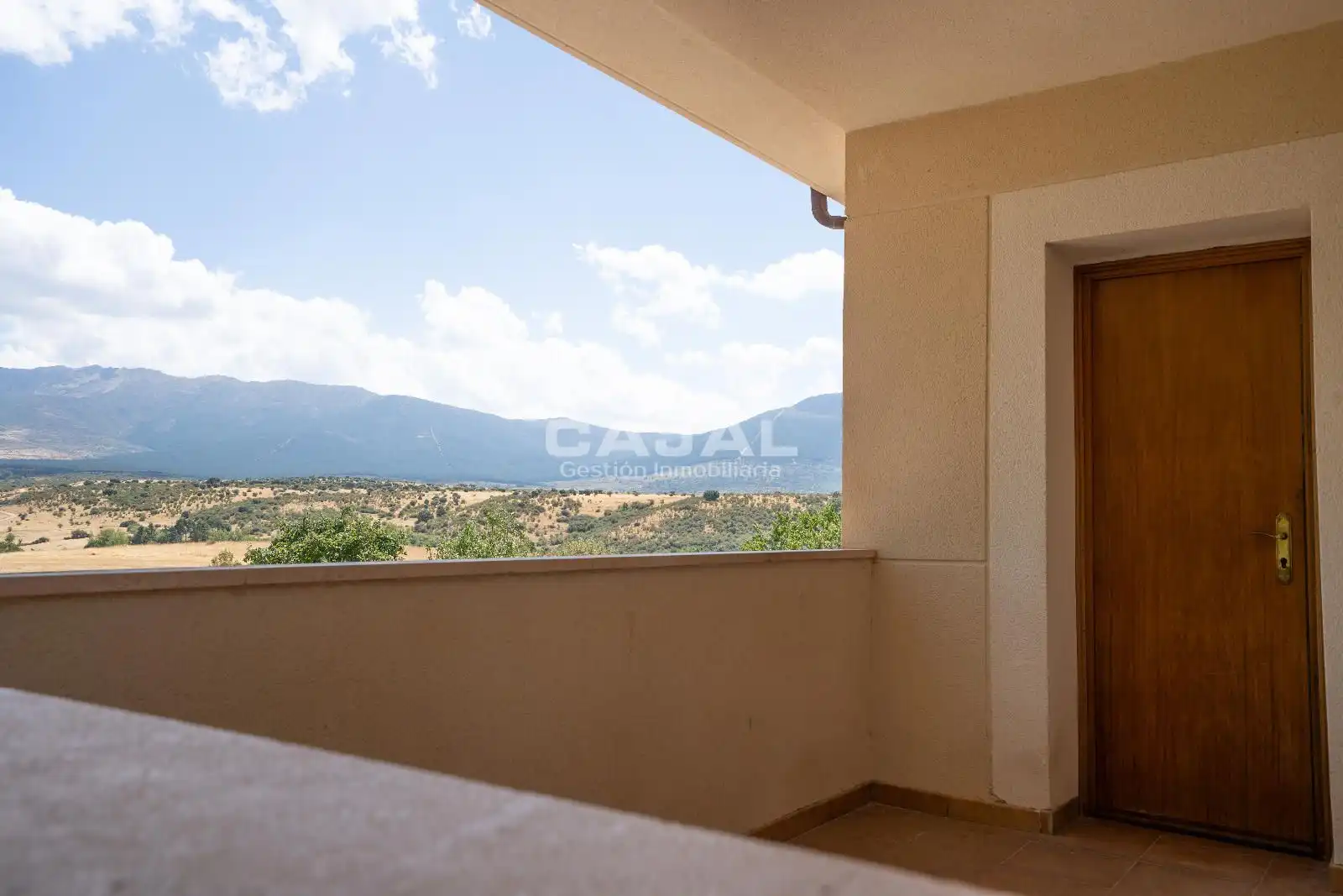 Bedroom of Houses for sale in Cerezo de Arriba  with Heating