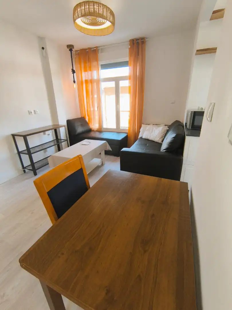 Wohnzimmer von Wohnung zur Miete in Palencia mit Heizung, Parkett und Terrasse