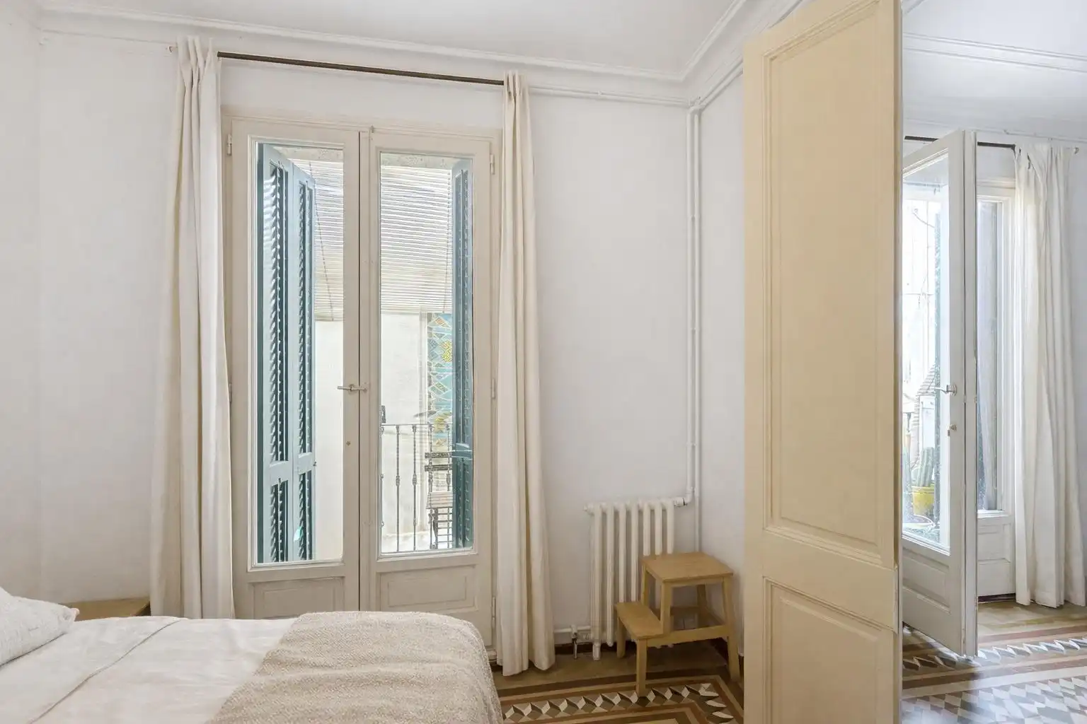 Habitación de Ático en venta en Barcelona con Terraza y Balcón