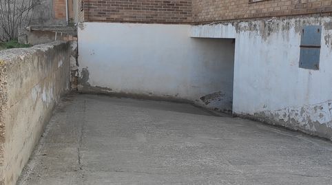 En lloguer 8 plaçes independents de garatge situades al municipi d'Arbeca.  Fàcil maniobra., imatge 4