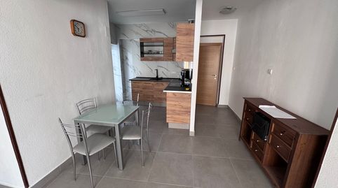 Foto 4 de Piso en venta en Calle Colon, Las Cruces, Villena