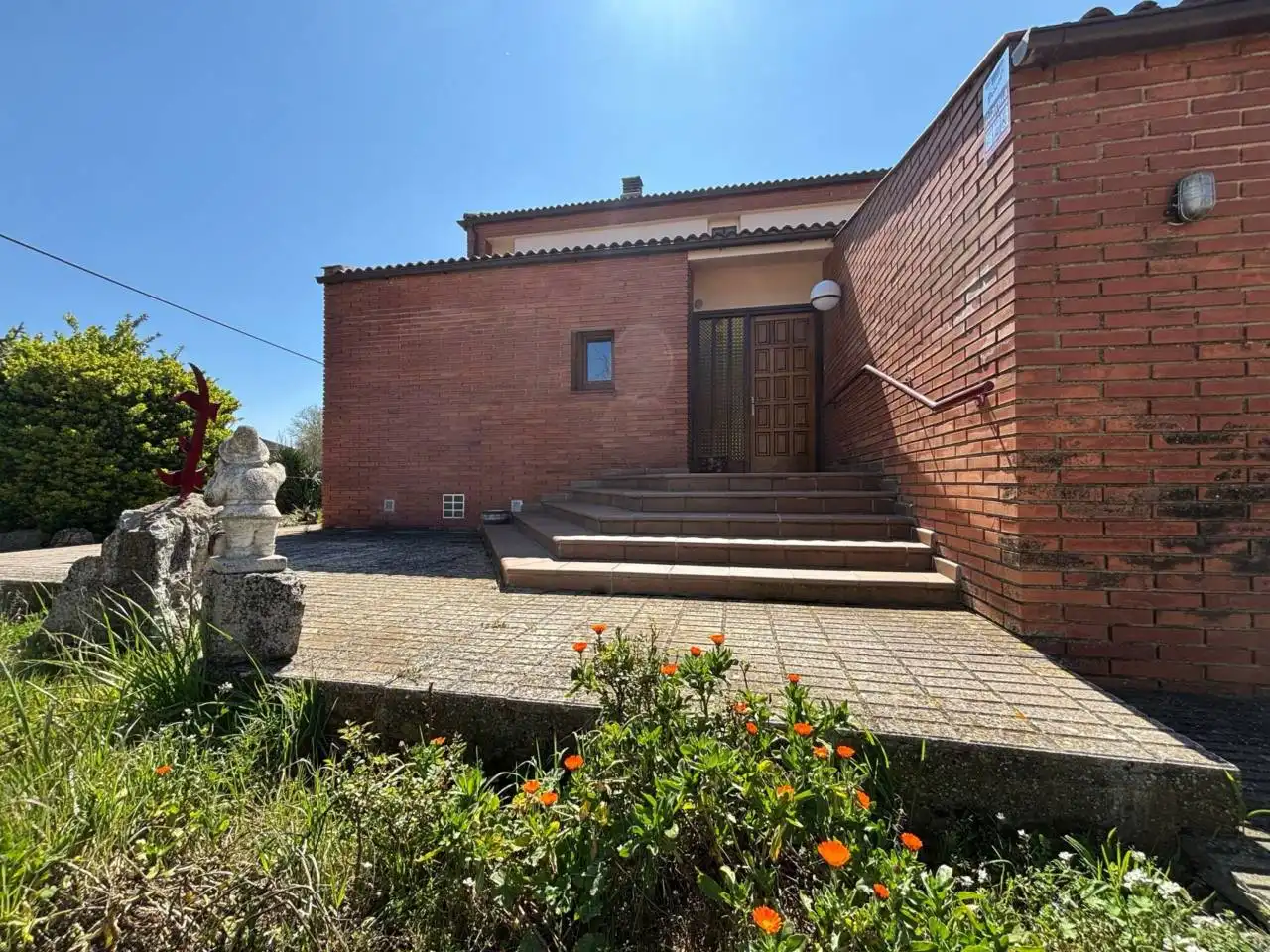 Vista exterior de Casa o xalet en venda en Santa Coloma de Queralt amb Calefacció, Jardí privat i Terrassa