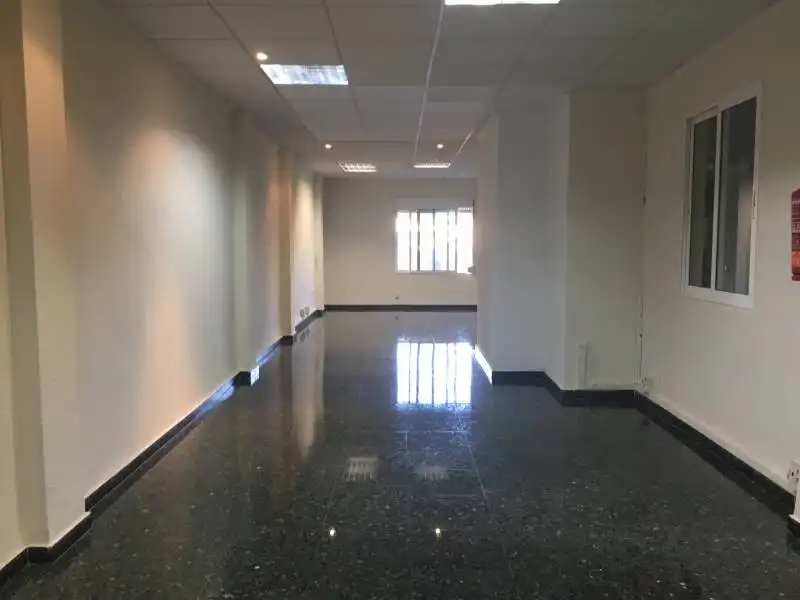 Oficina de alquiler en Valencia