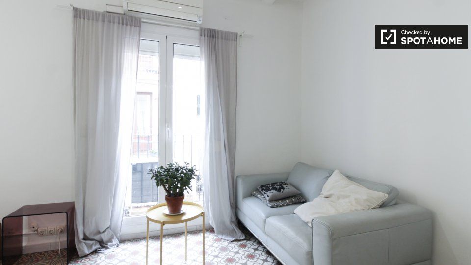 Flat to rent in El Raval