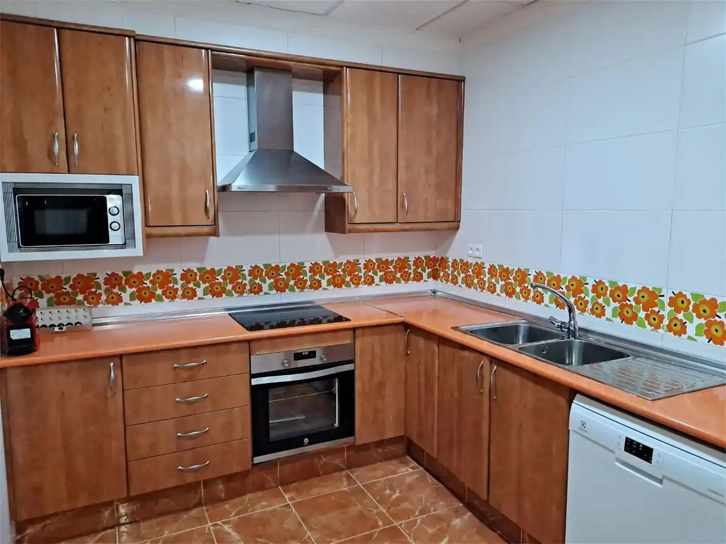 Cocina de Planta baja de alquiler en Minglanilla con Amueblado