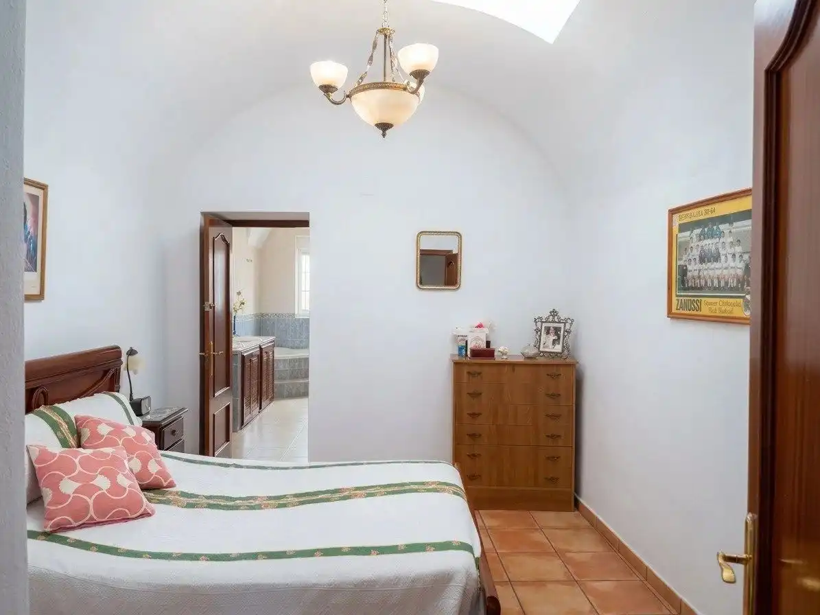 Schlafzimmer von Gebäude zum Verkauf in Arroyo de San Serván, Badajoz