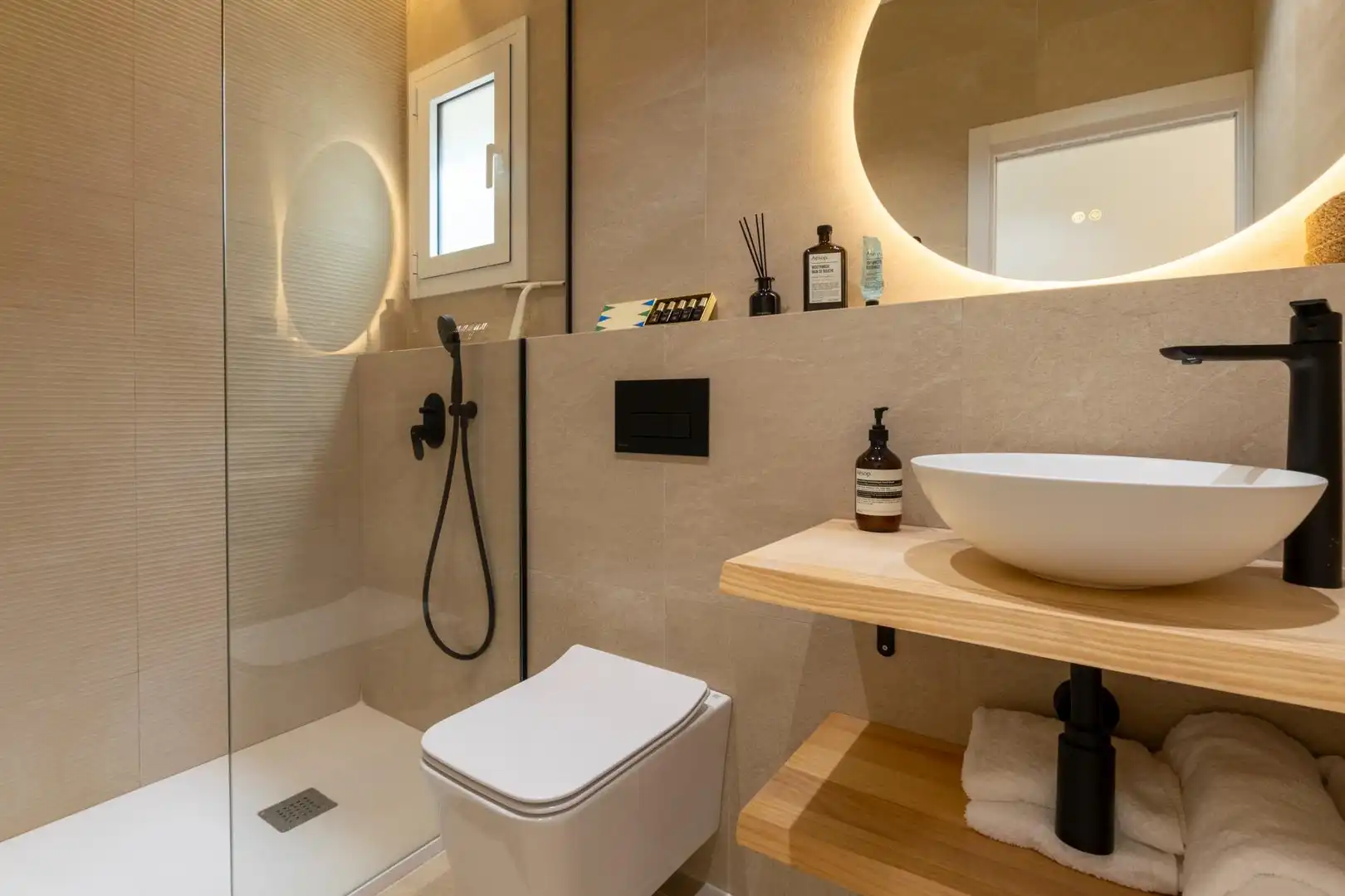 Bathroom of Flat for sale in Sant Pere de Ribes  with Air Conditioner, Parquet flooring and Terrace