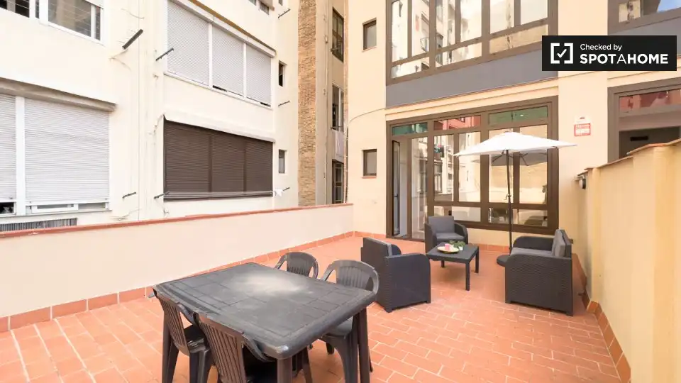Flat with terrace to rent in Eixample, imagen 19