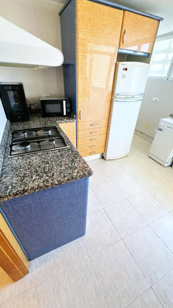 Cocina de Apartamento en venta en Gandia con Amueblado, Balcón y Piscina comunitaria