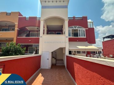 Bungalow con balcón en venta en Orihuela Costa