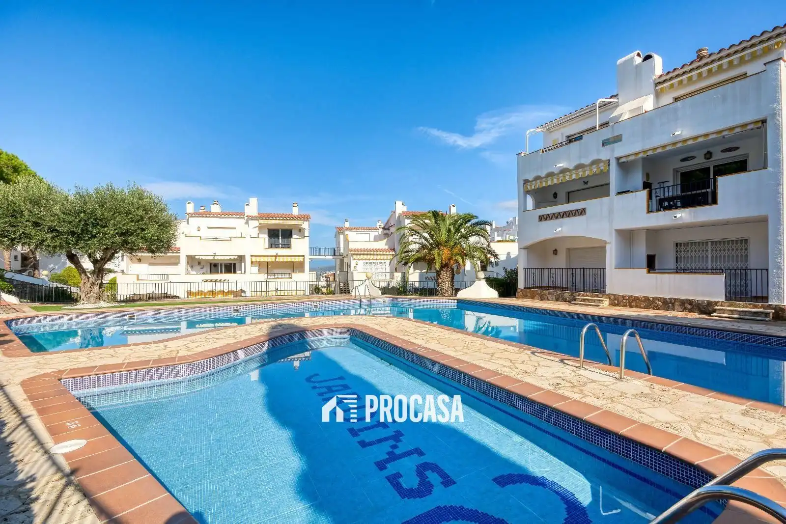 Flat with pool for sale in josep carner, imagen 3