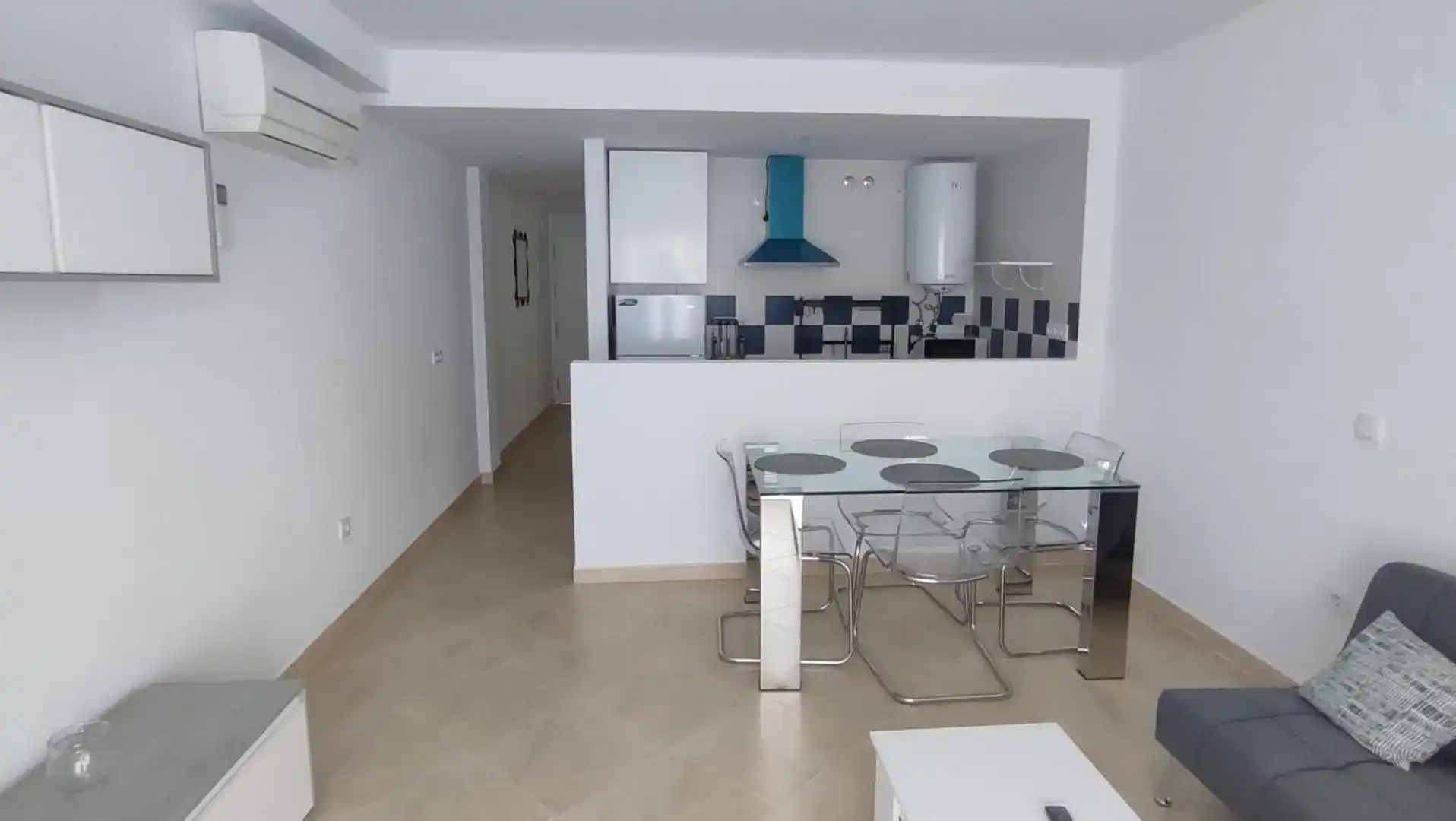 Esszimmer von Maisonette zur Miete in Benalmádena mit Klimaanlage und Balkon