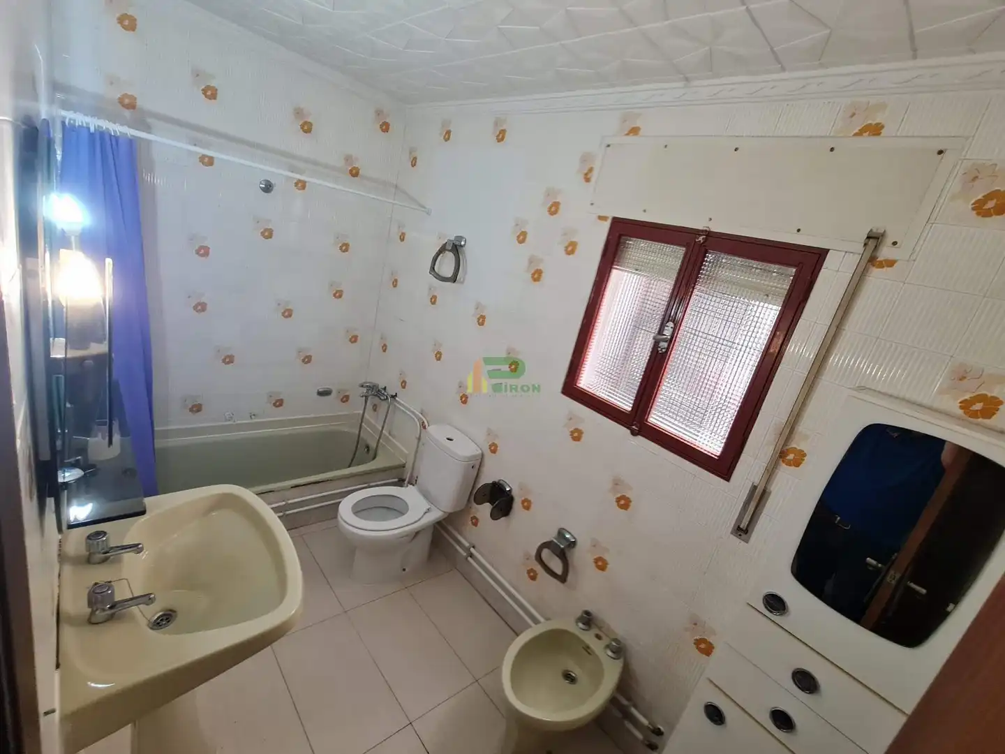 Baño de Planta baja en venta en Totana con Aire acondicionado, Terraza y Trastero