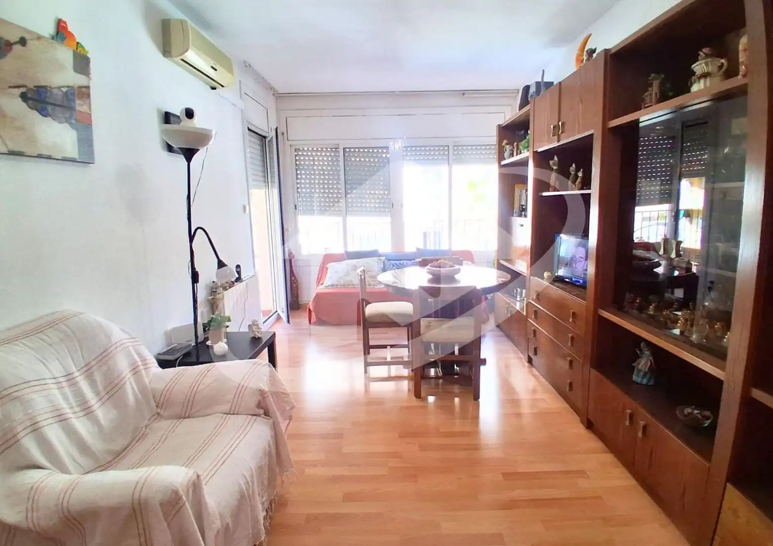 Sala de estar de Piso en venta en Sabadell con Aire acondicionado, Calefacción y Parquet