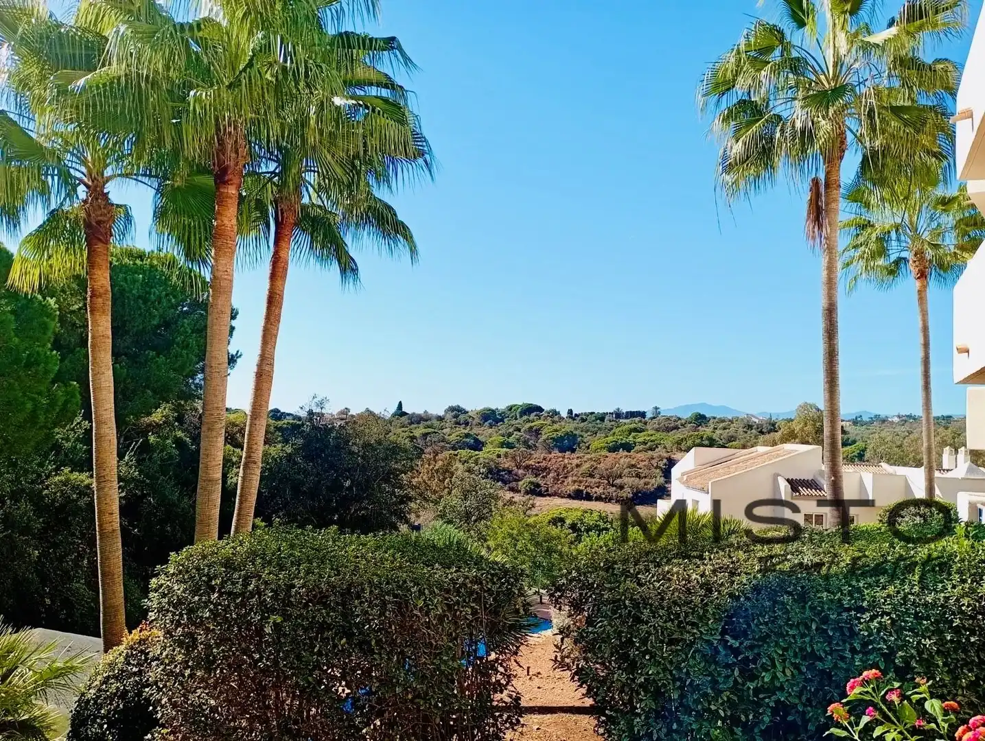 Vista exterior de Pis de lloguer en Elviria - Cabopino