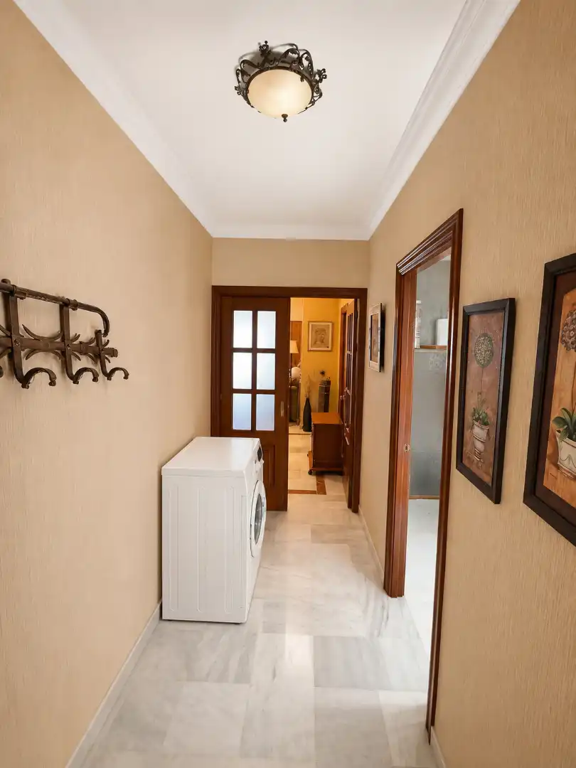 Piso en venta en Sanlúcar la Mayor con Terraza, Balcón y Internet