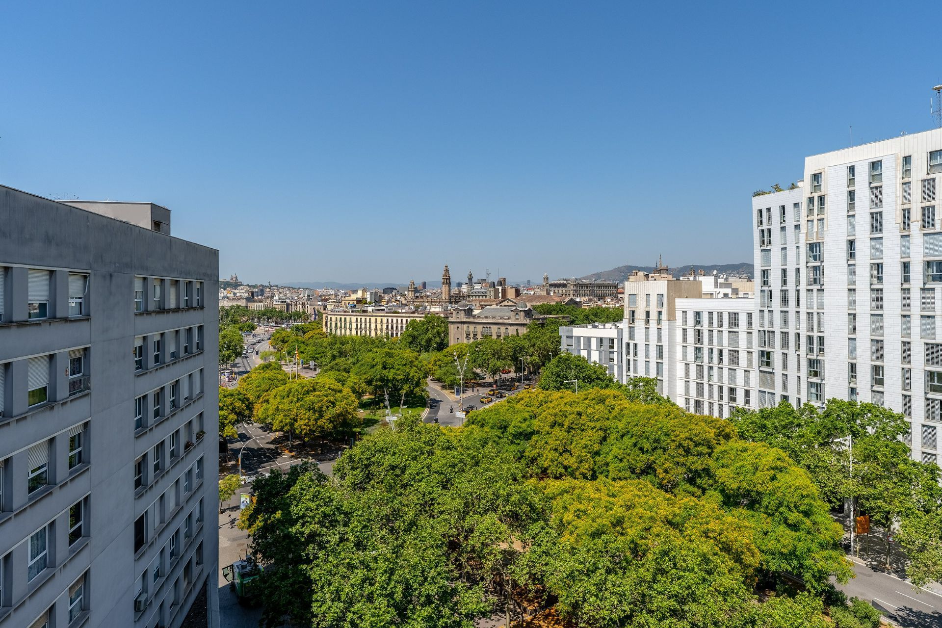 Vista exterior de Àtic en venda en  Barcelona Capital amb Aire condicionat i Calefacció