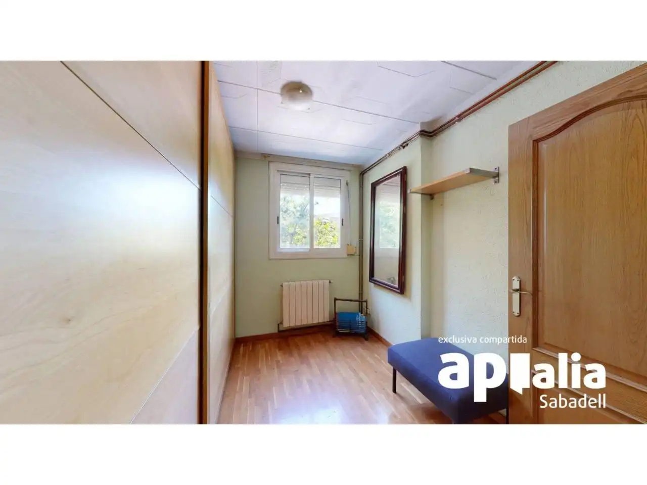 Habitación de Piso en venta en Badia del Vallès con Aire acondicionado, Calefacción y Parquet