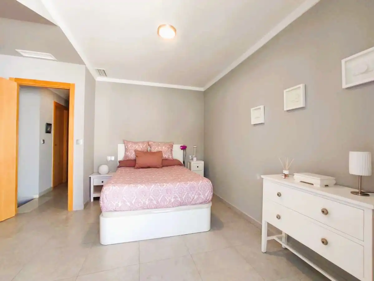 Bedroom of Detached homes for sale in Sagunto / Sagunt  with Air Conditioner and Swimming Pool