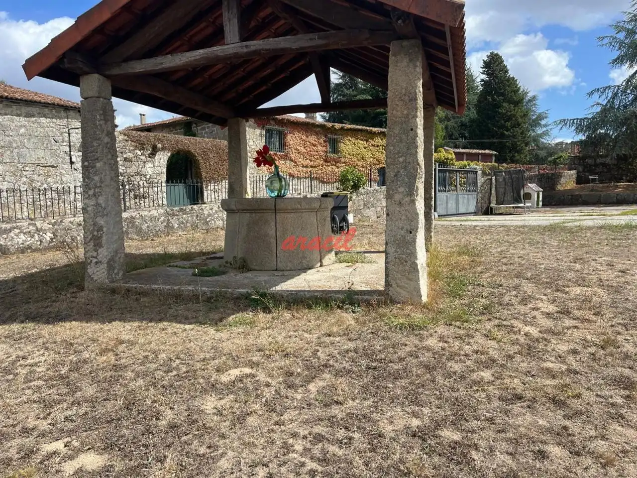 Casa o xalet de lloguer en Ourense Capital  amb Calefacció, Jardí privat i Terrassa