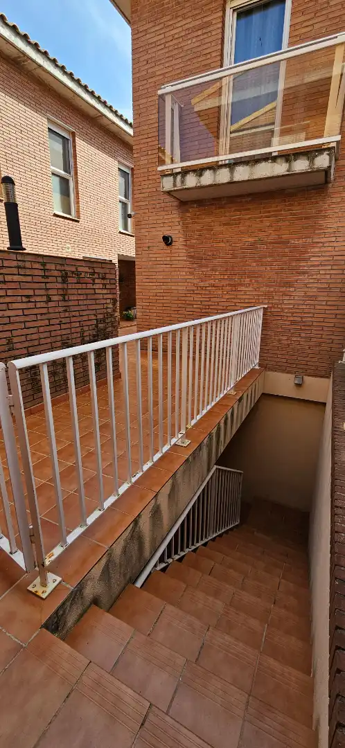 Terrassa de Casa adosada en venda en Tarragona amb Aire condicionat, Calefacció i Jardí privat