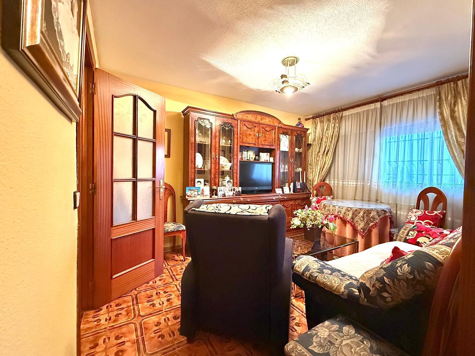 Living room of Flat for sale in Getafe  with Heating and Furnished