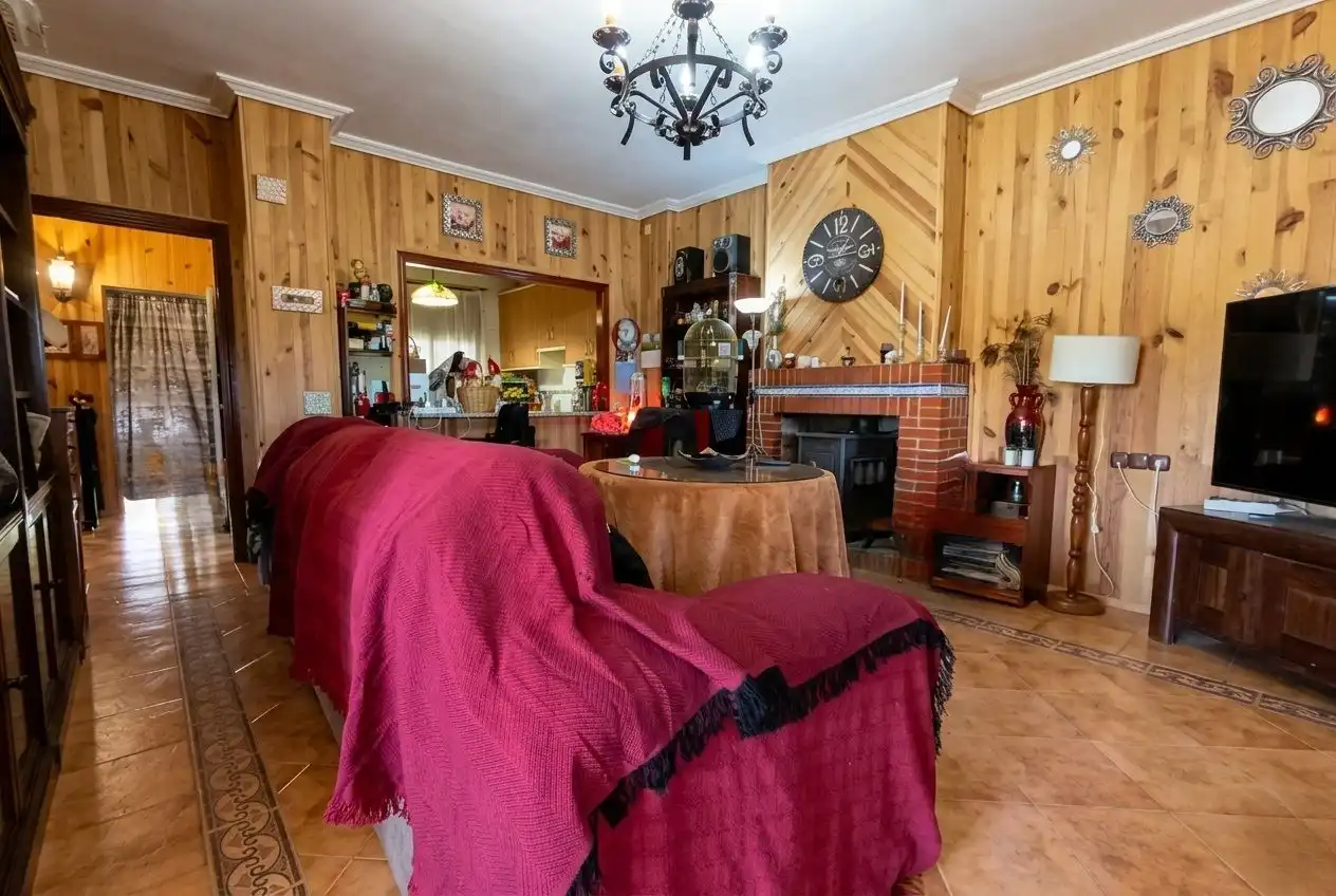 Sala d'estar de Finca rústica en venda en Andújar amb Jardí privat i Terrassa