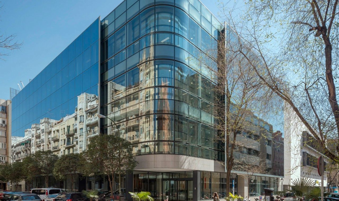 Vista exterior de Oficina de lloguer en  Madrid Capital amb Aire condicionat i Calefacció
