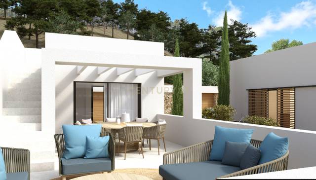 Casa-chalet en Venta en Carrer Lluís Miró i Plaja, Begur, Spain en Begur pueblo